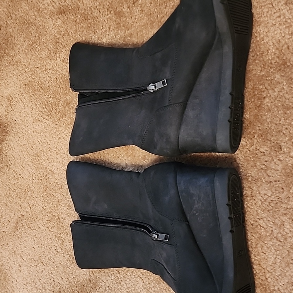 UGG Joely Wedge Boots Size 9.5 EU 40.5 - Picture 14 of 16